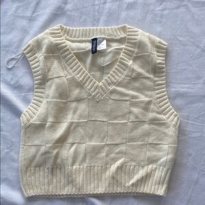 H&M Cream V-Neck Sweater Vest